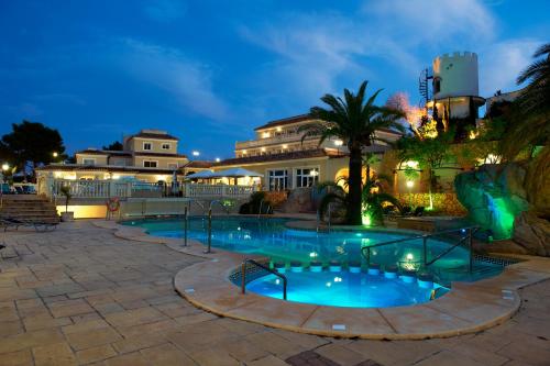 Imagen general del Hotel Akinon Resort. Foto 5