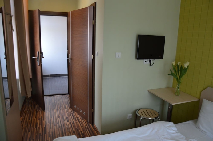 Imagen de la habitación del Hotel Akira Bed and Breakfast. Foto 9