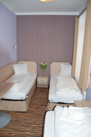 Imagen de la habitación del Hotel Akira Bed and Breakfast. Foto 10