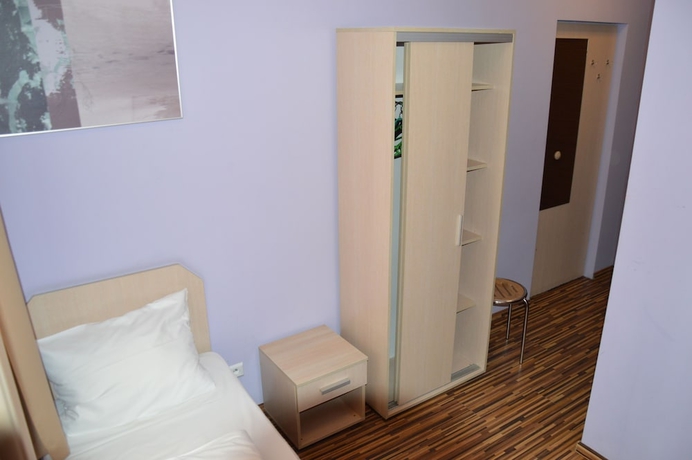 Imagen de la habitación del Hotel Akira Bed and Breakfast. Foto 16