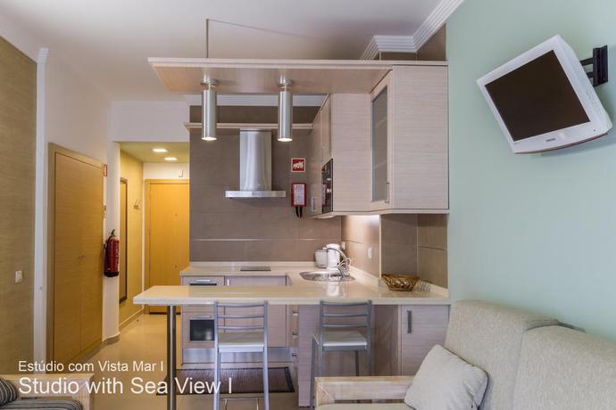 Imagen de la habitación del Hotel Akisol Monte Gordo Ocean. Foto 9