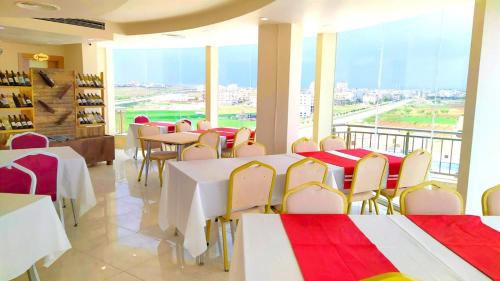 Imagen general del Hotel Akitu. Foto 2