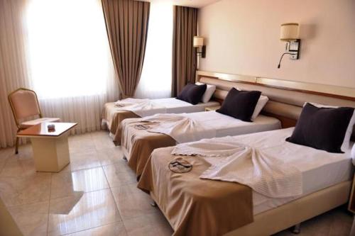 Imagen de la habitación del Hotel Akitu. Foto 20