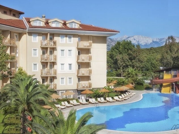 Imagen general del Hotel Akka Claros. Foto 3