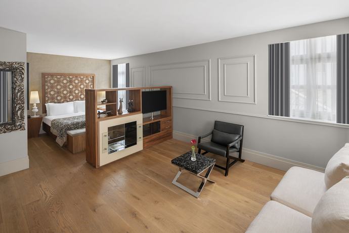 Imagen de la habitación del Hotel Akka Suites Taksim. Foto 17
