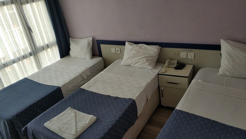 Imagen de la habitación del Hotel Akkus. Foto 2