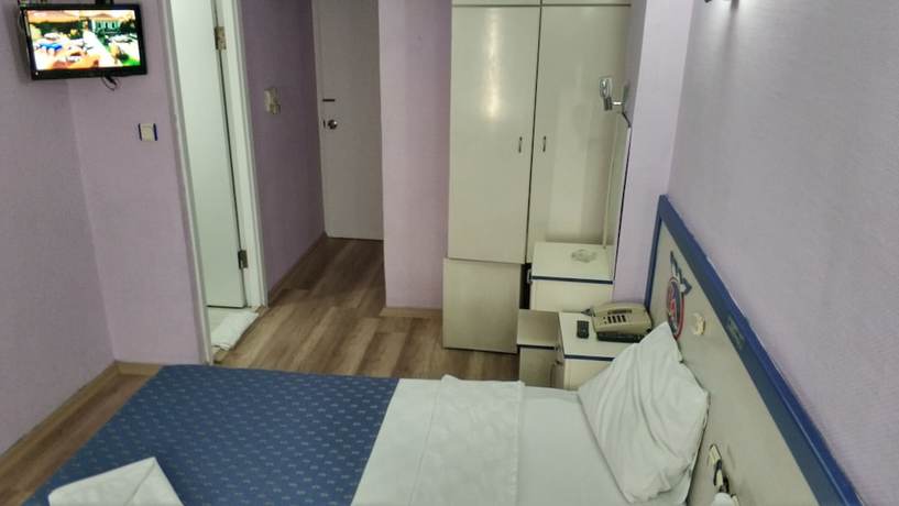 Imagen de la habitación del Hotel Akkus. Foto 6