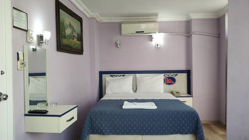 Imagen de la habitación del Hotel Akkus. Foto 11