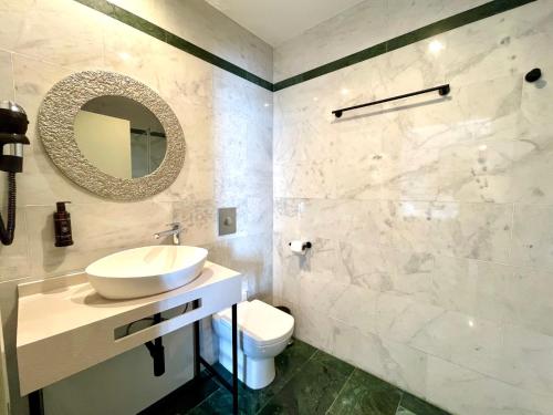 Imagen de la habitación del Hotel Akla Badajoz. Foto 9