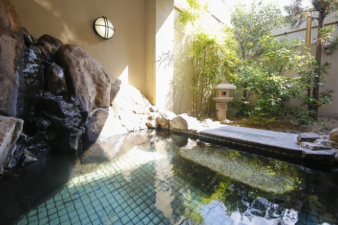 Imagen de la piscina del Hotel Ako Park. Foto 18