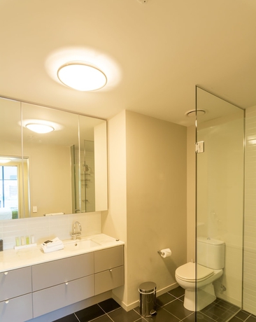 Imagen de la habitación del Hotel Akom At Docklands. Foto 11