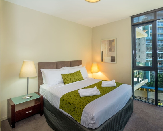 Imagen de la habitación del Hotel Akom At Docklands. Foto 13