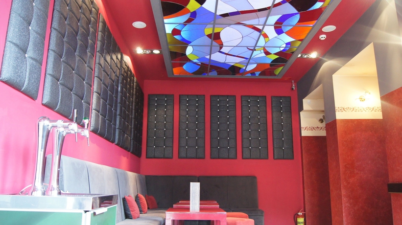 Imagen de los interiores del Hotel Akord Business. Foto 13