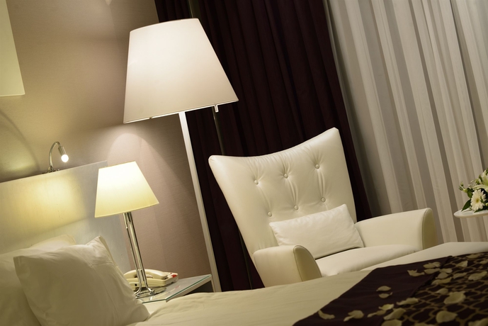 Imagen de la habitación del Hotel Akra Antalya. Foto 6