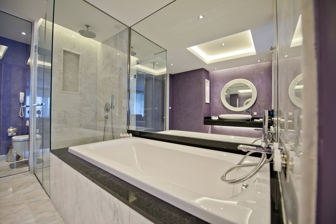 Imagen de la habitación del Hotel Akra Antalya. Foto 7