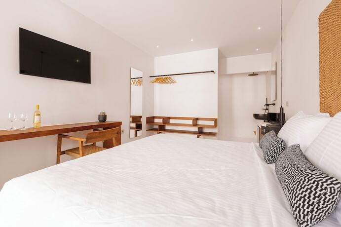 Imagen de la habitación del Hotel Akre. Foto 13