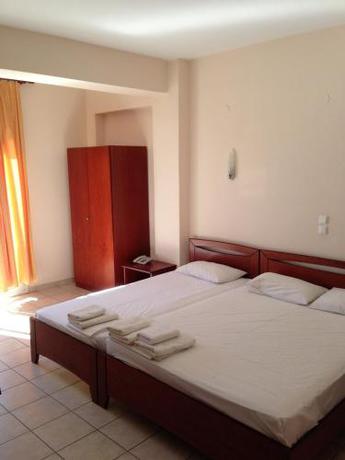Imagen de la habitación del Hotel Akrogiali, Katerini. Foto 8