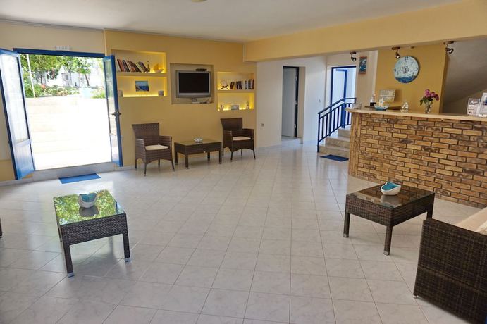 Imagen de los interiores del Hotel Akrogiali, Skala (Agkistri). Foto 19