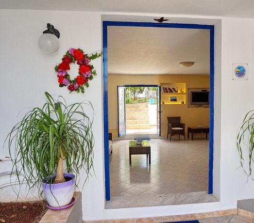 Imagen de los interiores del Hotel Akrogiali, Skala (Agkistri). Foto 20