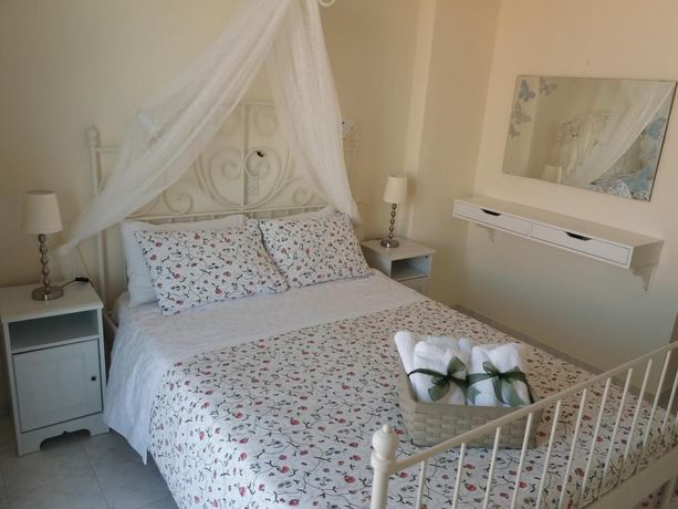 Imagen de la habitación del Hotel Akrogiali, Skala (Agkistri). Foto 18