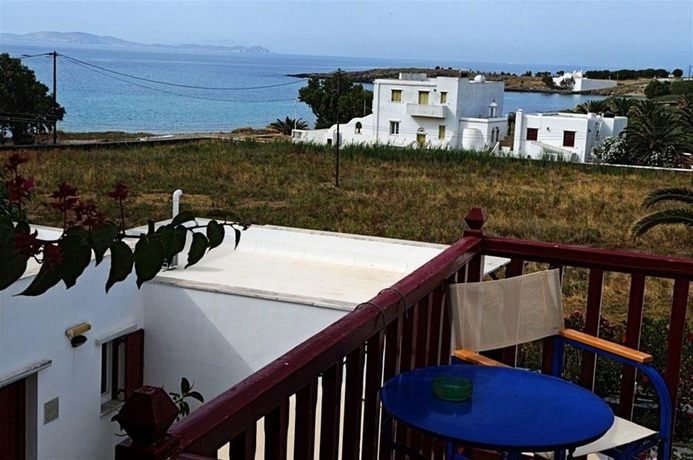 Imagen general del Hotel Akrogiali, Tinos. Foto 5