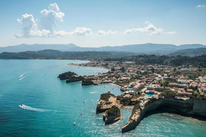 Imagen general del Hotel Akron Seascape Resort, A Member Of Brown Hotels. Foto 4