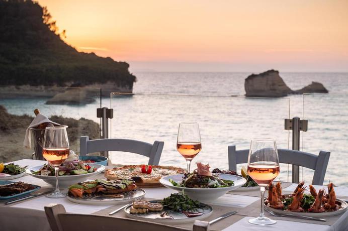 Imagen general del Hotel Akron Seascape Resort by Anayia All Inclusive Resorts. Foto 9