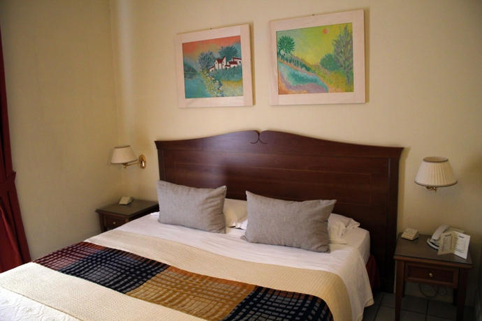 Imagen de la habitación del Hotel Akropolis. Foto 8