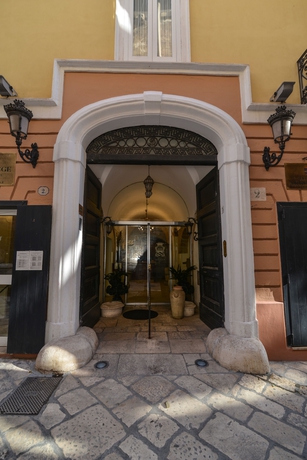 Imagen general del Hotel Akropolis. Foto 1