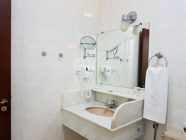 Imagen de la habitación del Hotel Akropolis Fazenda. Foto 2