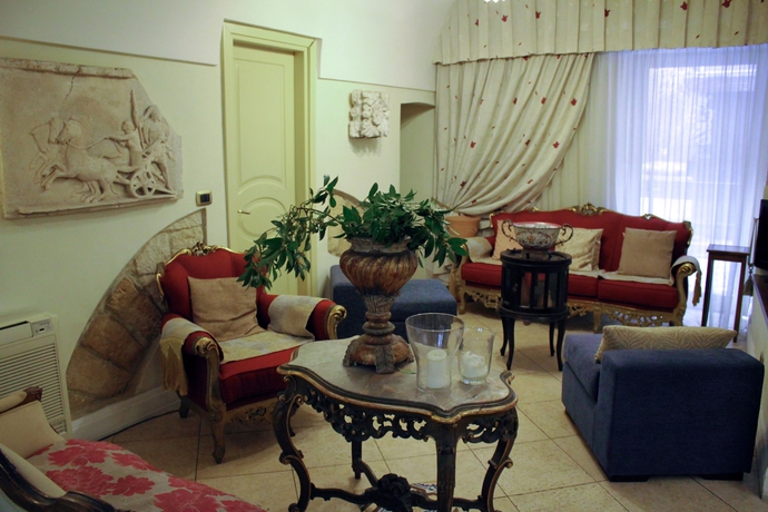 Imagen de los interiores del Hotel Akropolis, Tarento. Foto 17