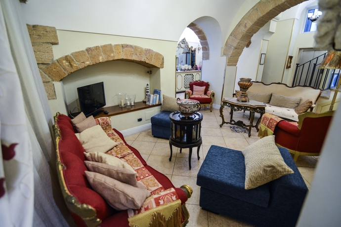 Imagen de los interiores del Hotel Akropolis, Tarento. Foto 18