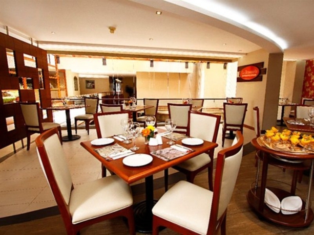 Imagen general del Hotel Akros Hotel. Foto 6