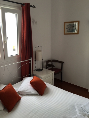 Imagen de la habitación del Hotel Akrotiraki. Foto 9