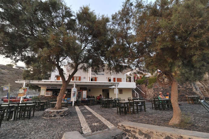 Imagen del bar/restaurante del Hotel Akrotiri, Akrotiri. Foto 2