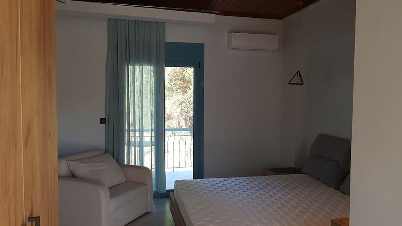 Imagen general del Hotel Akrotiri, Apollonioi. Foto 5