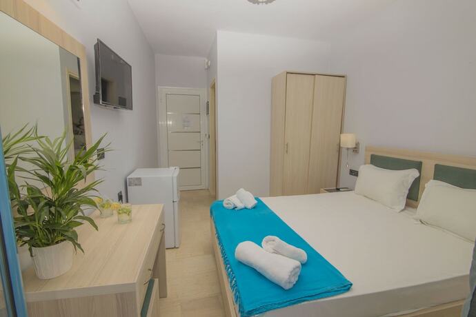 Imagen general del Hotel Akrotiri, Apollonioi. Foto 8