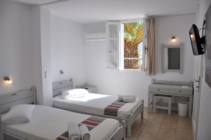 Imagen de la habitación del Hotel Akrotiri, Paros Ciudad. Foto 4