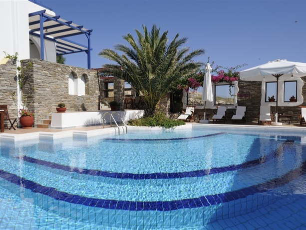 Imagen general del Hotel Aks Chroma Paros Hotel. Foto 2