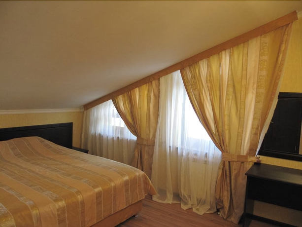 Imagen de la habitación del Hotel Aks. Foto 12