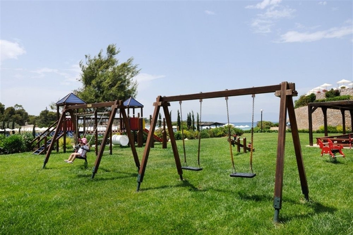 Imagen de los exteriores del Hotel Aks Hinitsa Bay. Foto 14