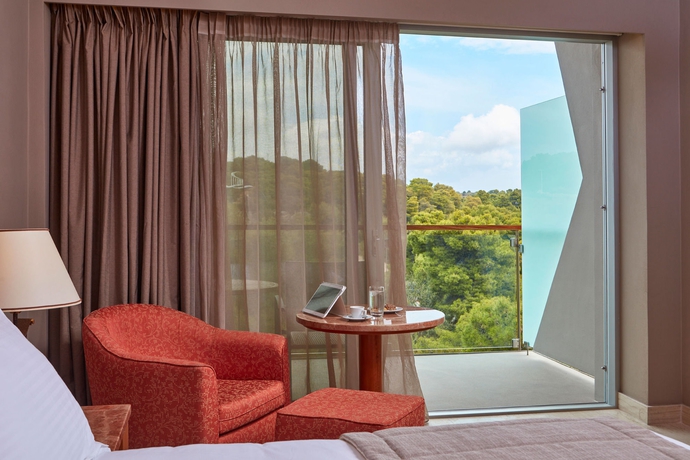 Imagen de la habitación del Hotel Aks Hinitsa Bay. Foto 9