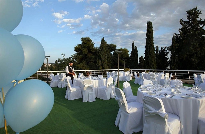 Imagen de los exteriores del Hotel Aks Porto Heli. Foto 6