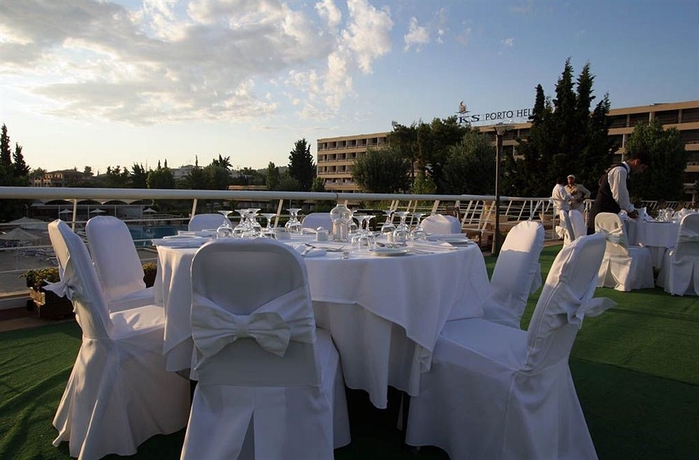 Imagen de los exteriores del Hotel Aks Porto Heli. Foto 8