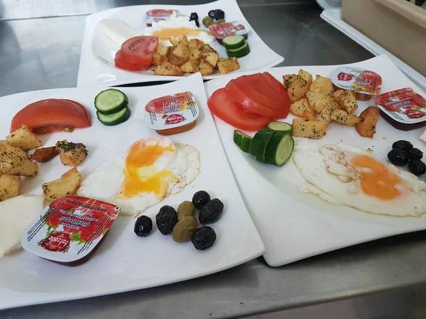 Imagen del bar/restaurante del Hotel Aksaray. Foto 5