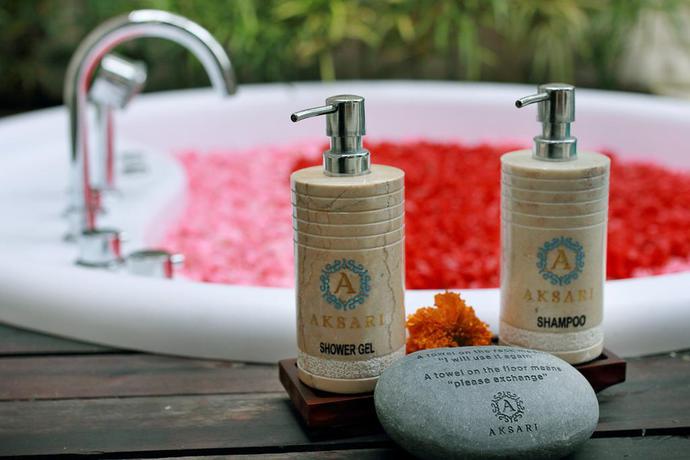 Imagen de la habitación del Hotel Aksari Villa Seminyak. Foto 14