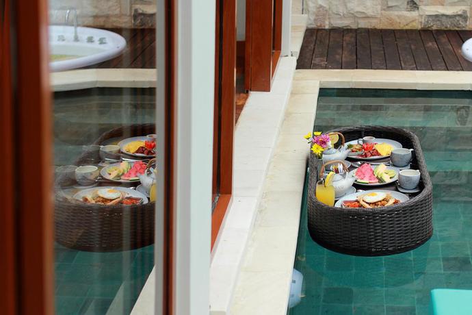 Imagen de la habitación del Hotel Aksari Villa Seminyak. Foto 15