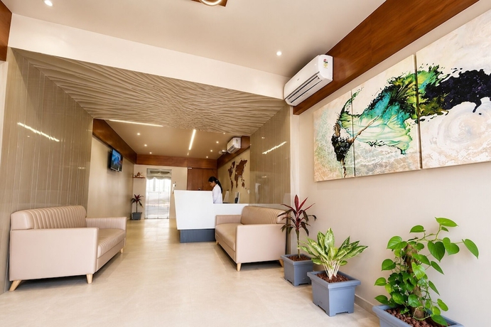 Imagen de los interiores del Hotel Akshar Imperial Morbi. Foto 14