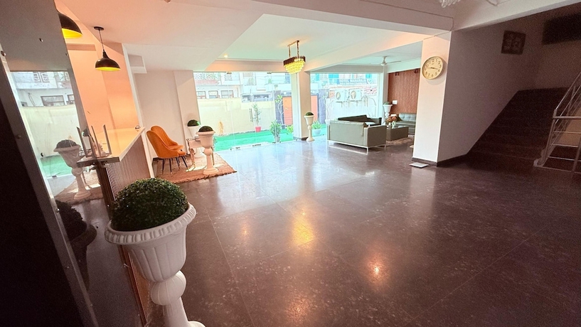 Imagen general del Hotel Akshay Corporate. Foto 1