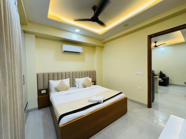 Imagen de la habitación del Hotel Akshay Premium Suites. Foto 9